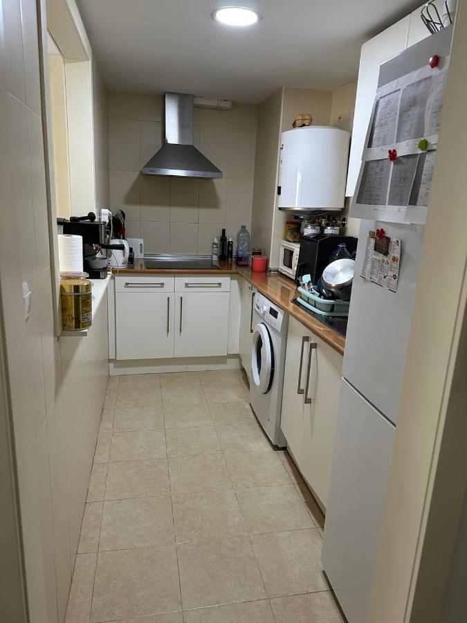 Apartment A / A 4Pax Near The Beach Малага Екстер'єр фото